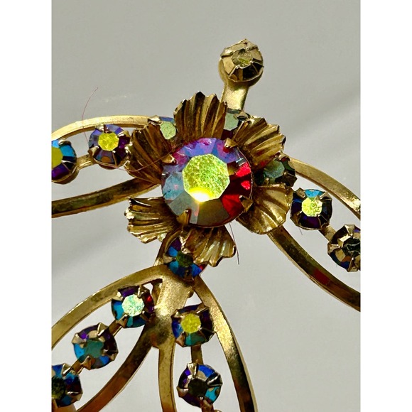 Vintage Gold Tone Rainbow Aurora Borealis Crystal Rhinestone Floral Brooch Pink - Picture 9 of 11